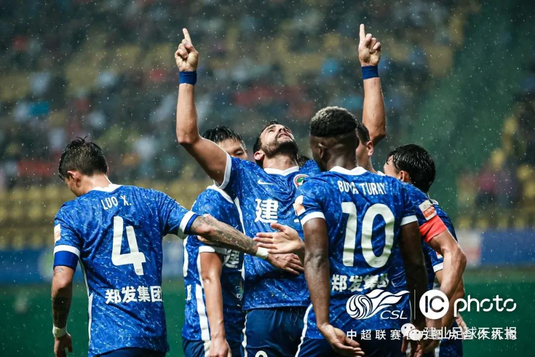 انطلاق دوري أبطال أوروبا وسط تحديات كورونا وتغيّبات نجومية
